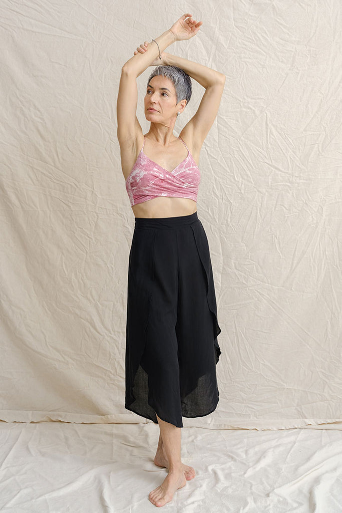 Sunday in Sheets Pants - Raven Sky