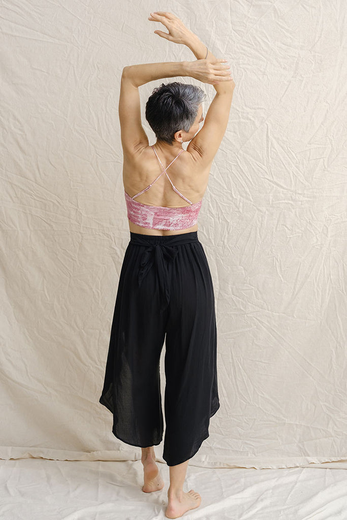 Sunday in Sheets Pants - Raven Sky