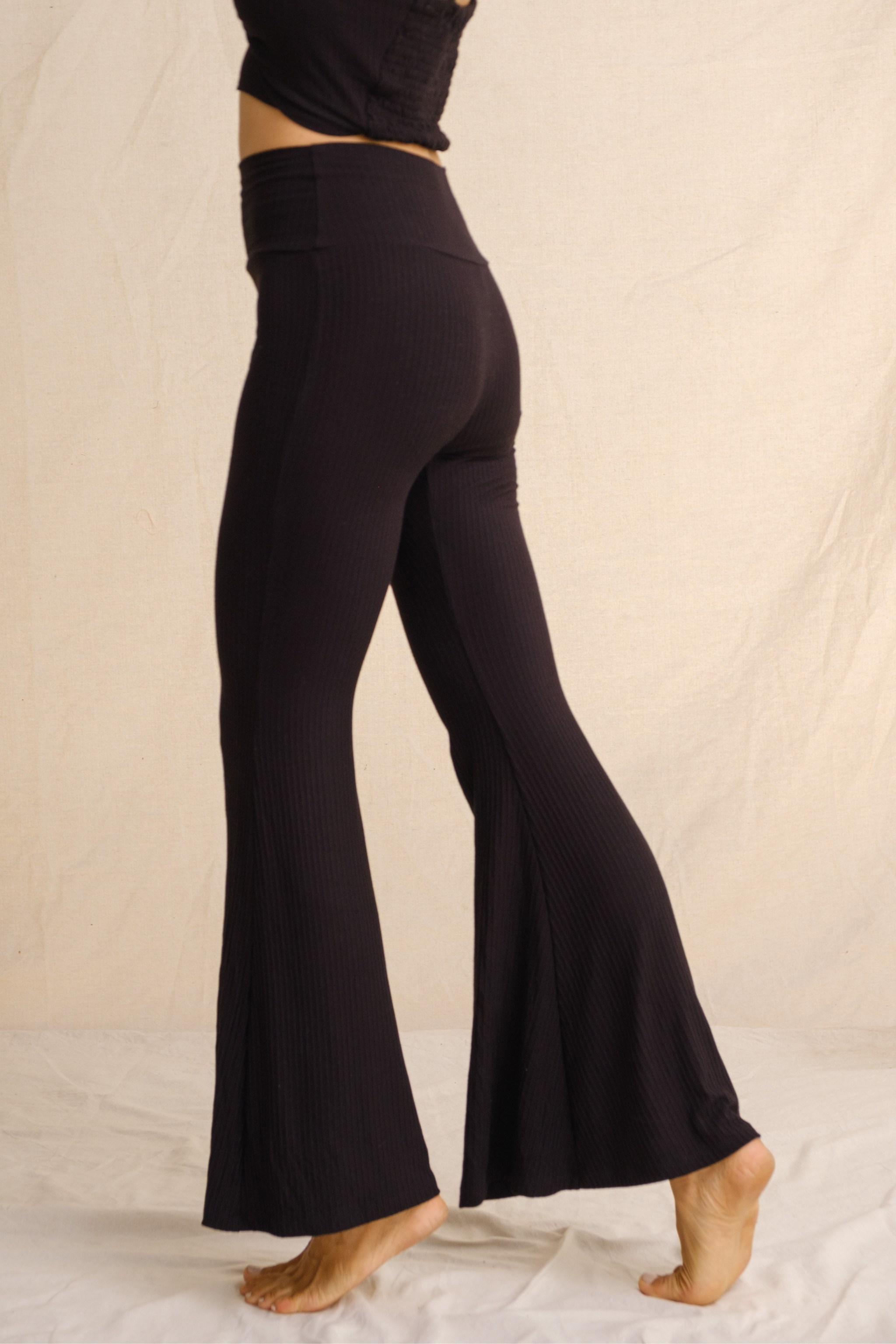 Obsidian Flow Ribbed Flare Pant
