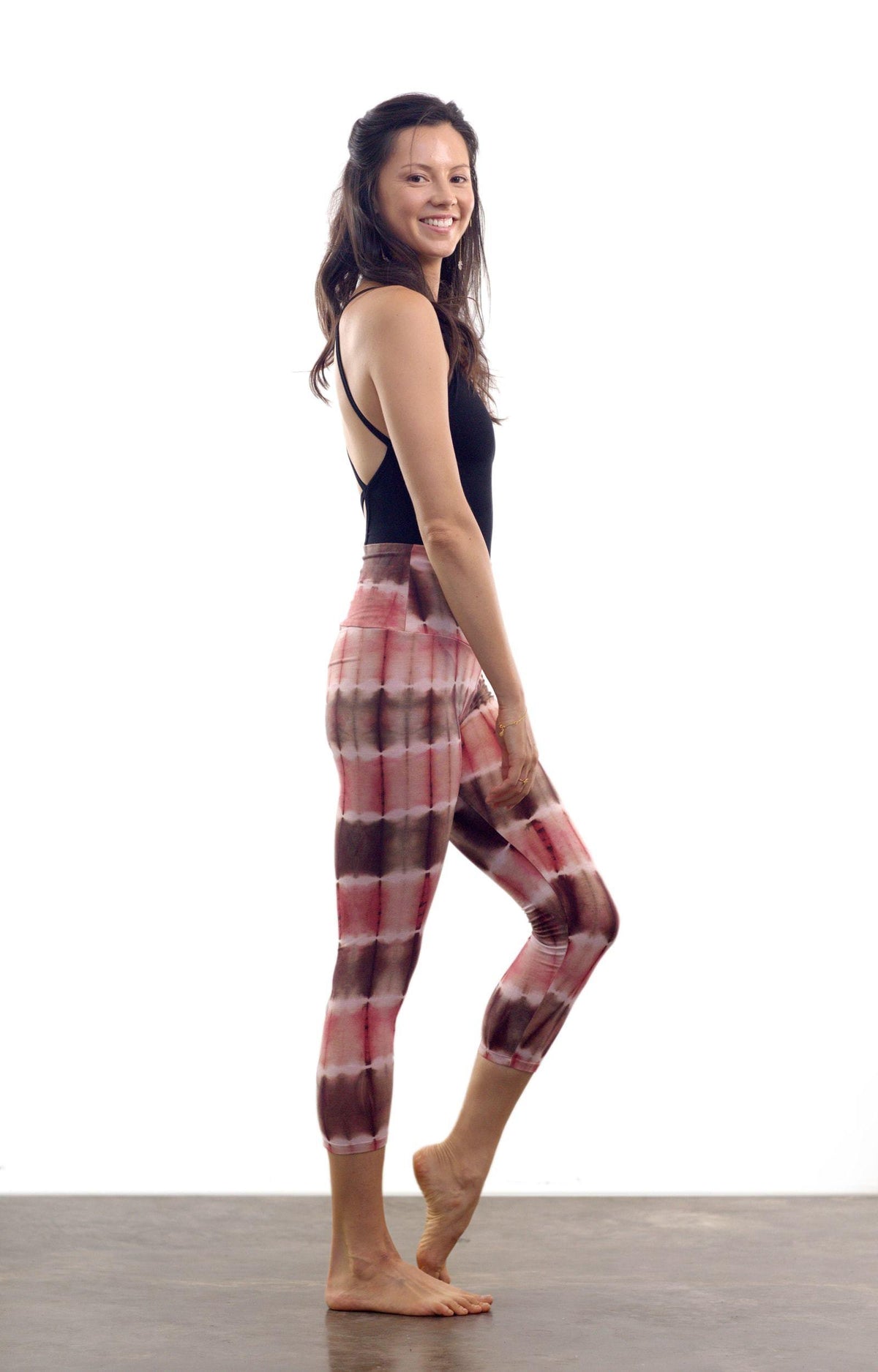 Enchanted Leggings - Electric Rose - Isabelle Moon
